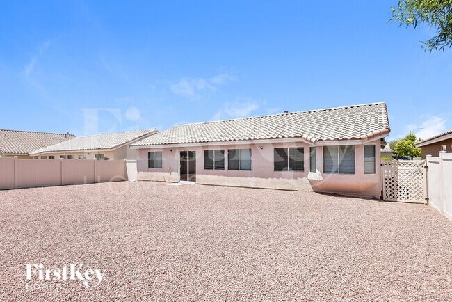 Building Photo - 5312 N Regena Rose St