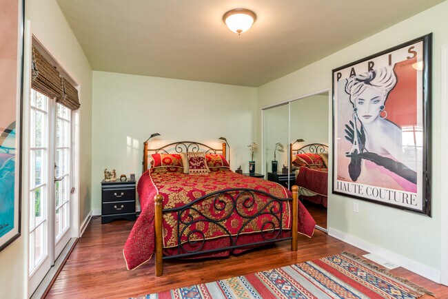 Building Photo - 6335 Warner Dr