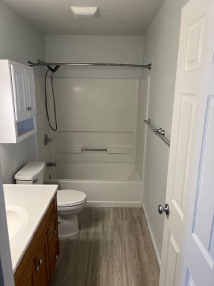 Building Photo - 4012 Grapevine Ln