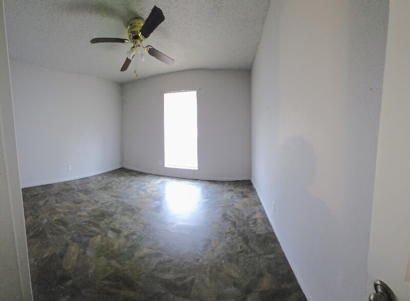 Building Photo - 8041 Southbrook Cir