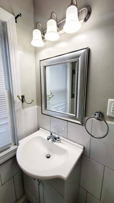 Building Photo - 38 E 32nd St