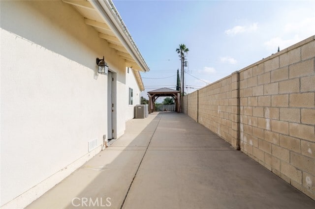 Building Photo - 11872 Kathyann St