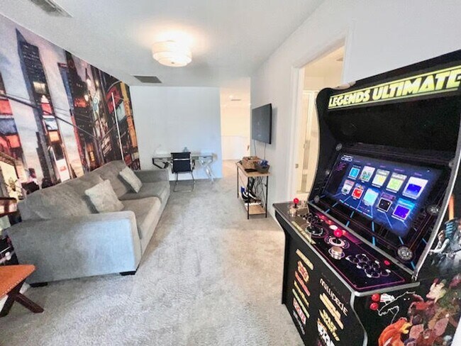 Building Photo - Kissimmee, - 4 Bedroom, 4.5 Bathroom - $3,295.00