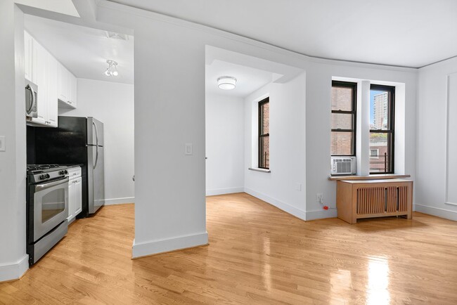 Floorplan - 226 East 70th Street