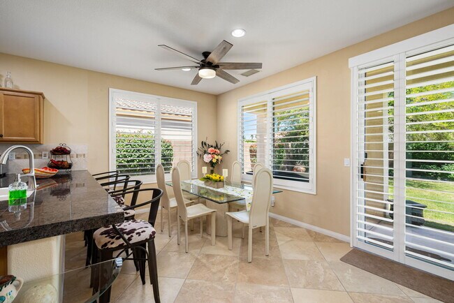 Building Photo - 60268 Sweetshade Ln