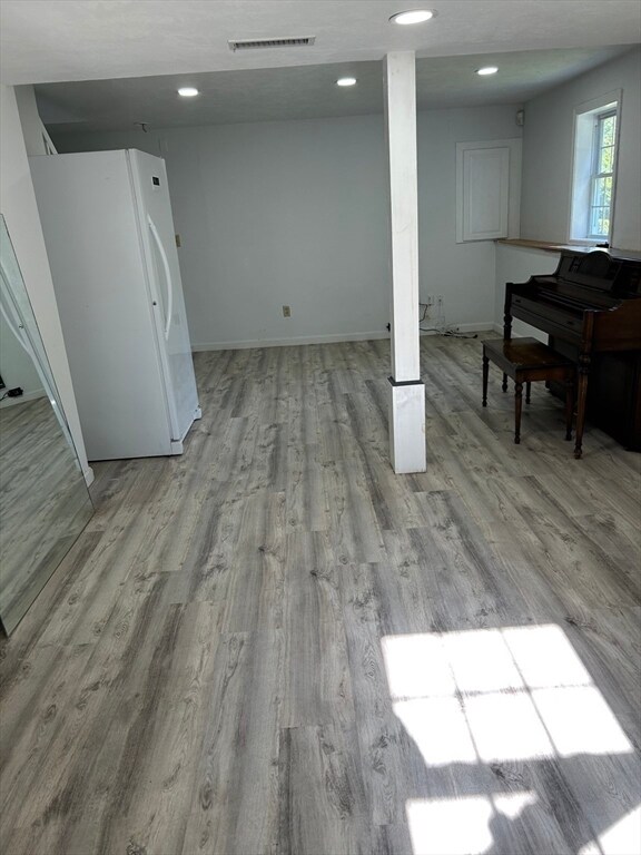 Building Photo - 3 Gooseneck Ln