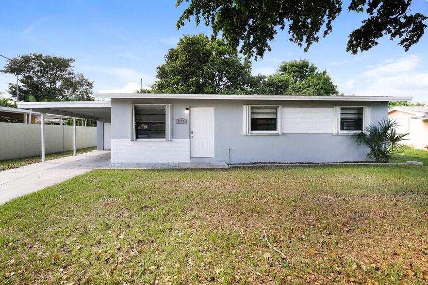 Primary Photo - 1609 NW 16th St