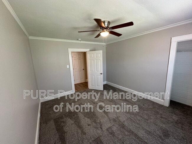 Building Photo - 1103 Jackson St