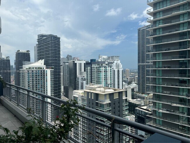 Building Photo - 60 SW 13th St