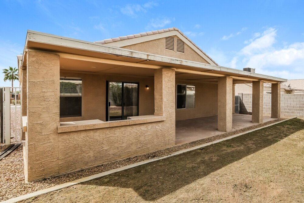 Building Photo - 11190 W Las Palmaritas Dr