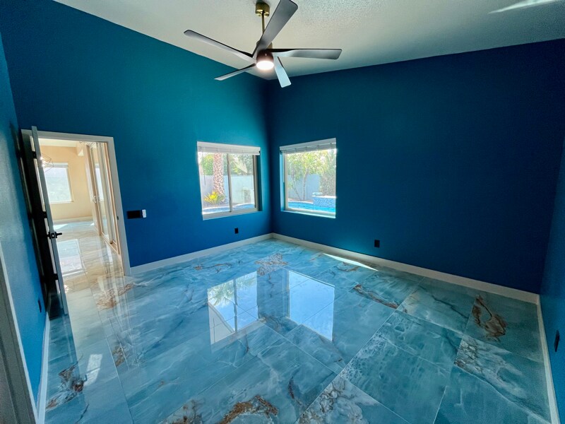 Building Photo - 8709 E Gail Rd