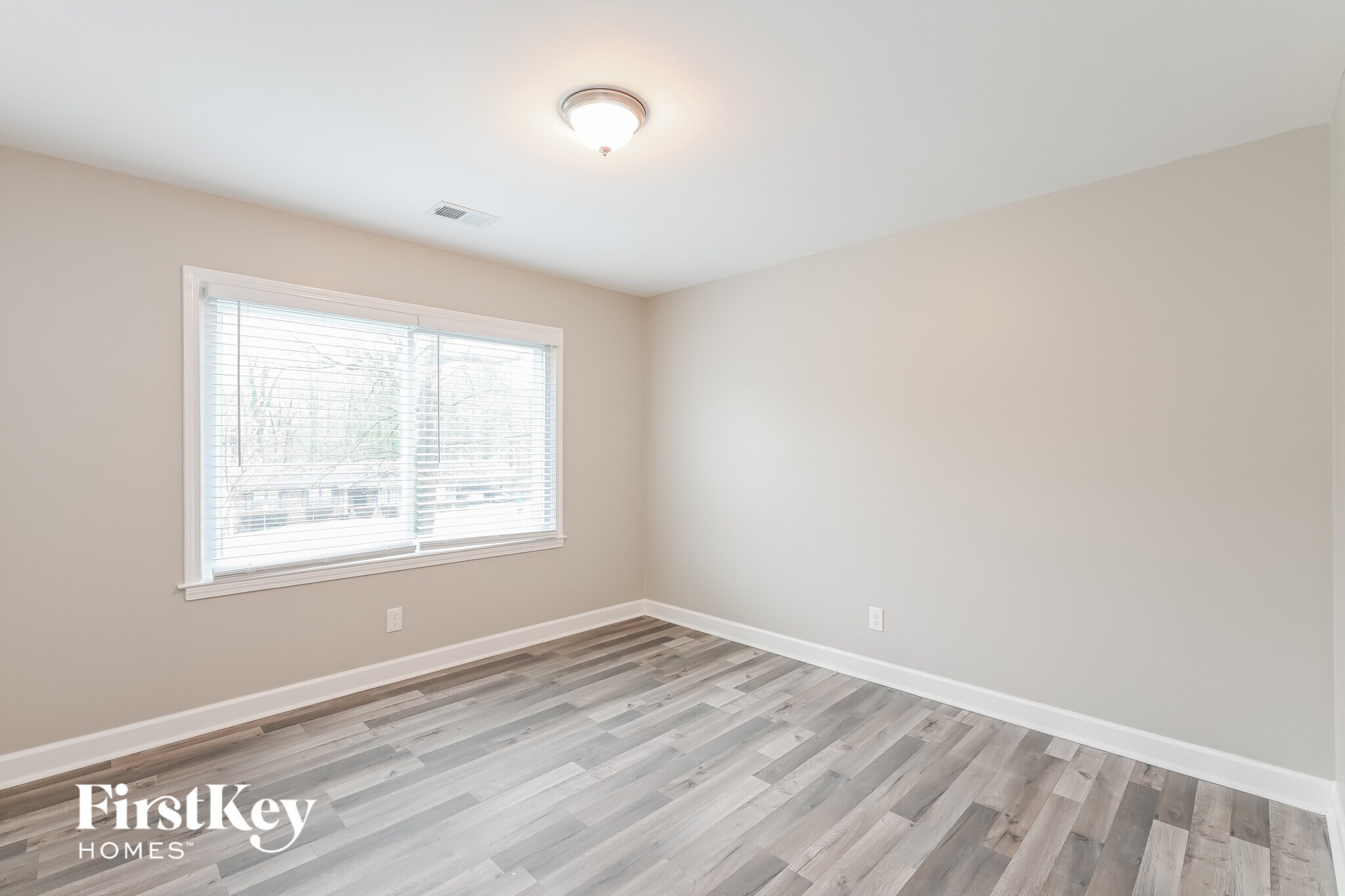 Building Photo - 946 Hargett Ct