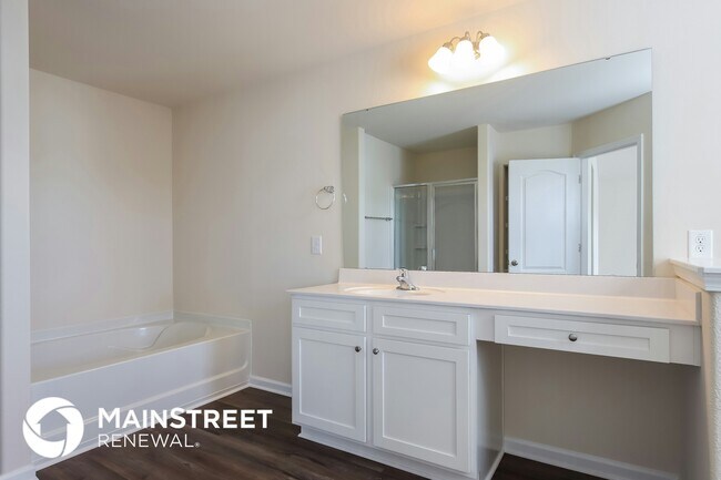 Building Photo - 303 Armistead Ct