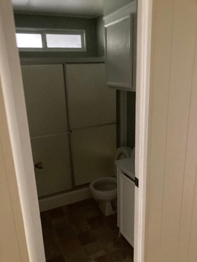 Building Photo - 680 Dutch Creek Rd