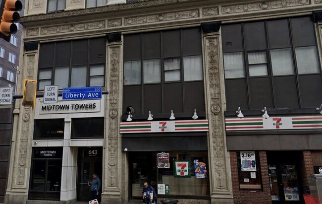 Primary Photo - 643 Liberty Ave