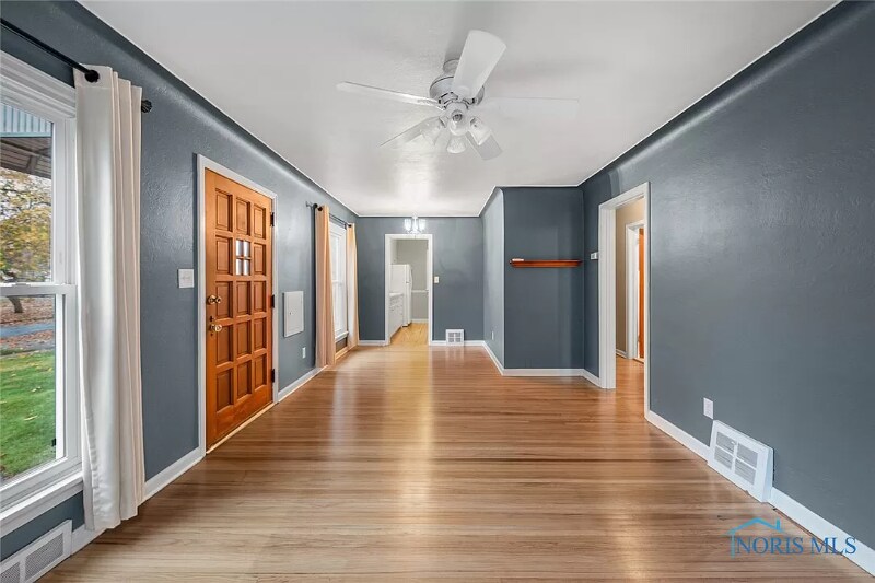 Building Photo - 3909 Stannard Dr