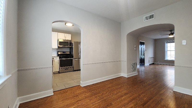 Building Photo - 7752 Kingsbury Blvd