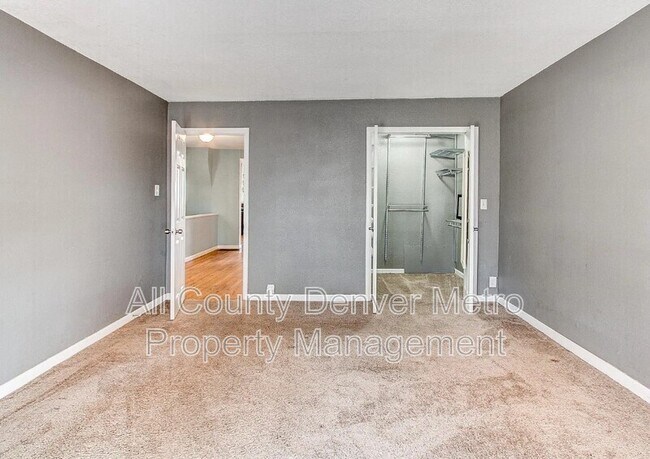 Building Photo - 849 Lipan St