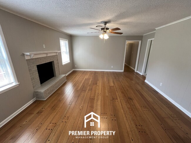 Building Photo - Spacious 3BR/2BA Whitehaven Home | 1,700+ SQ FT, Hardwood & Brick Fireplace