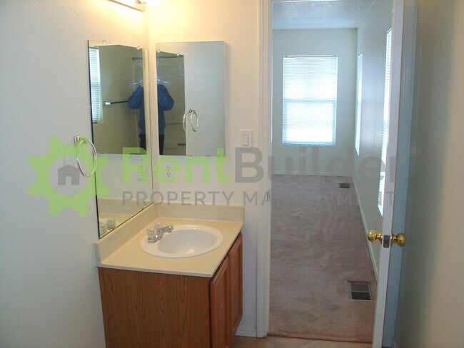 Building Photo - CALL US TODAY AT (505) 808-6467 TO SCHEDUL...