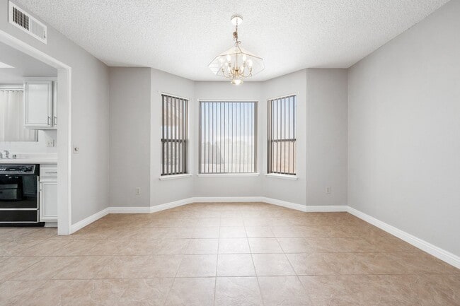 Building Photo - For RENT at Sandalwood Park North