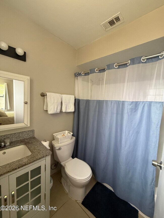 Building Photo - 2360 Bitternut Way