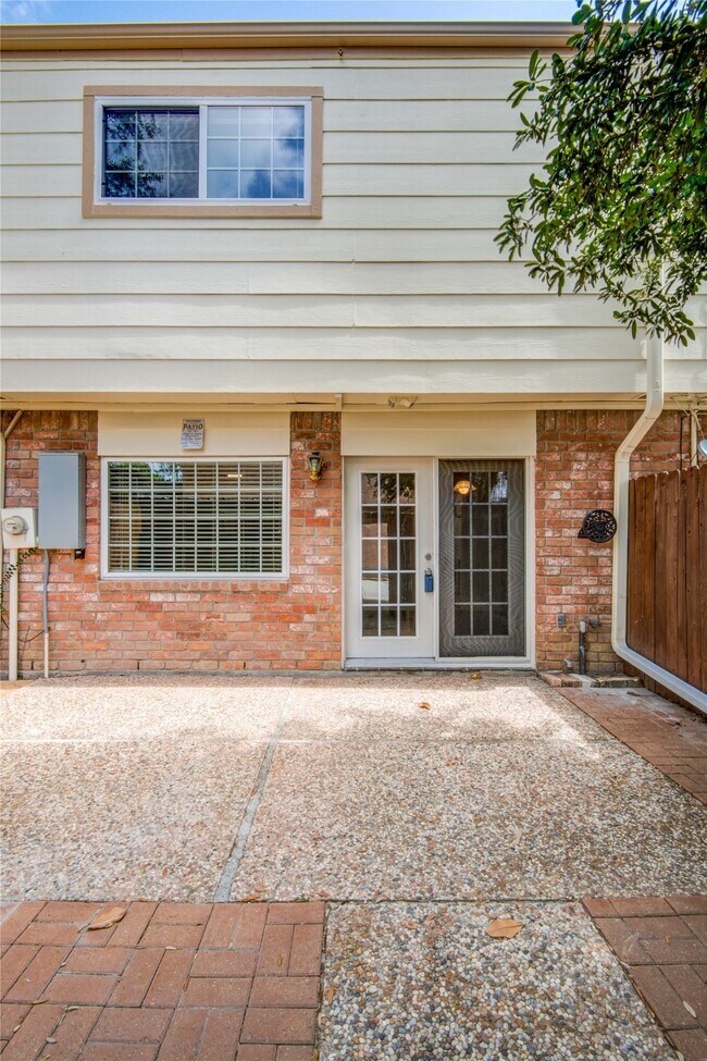 Building Photo - 14529 Misty Meadow Ln