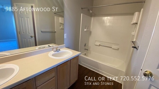 Building Photo - 9885 Aftonwood St