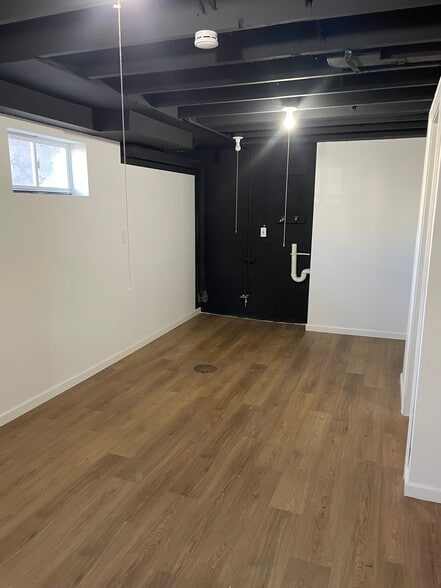 Building Photo - 1261 Mehlview Ct