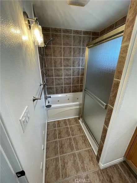 Building Photo - 138 W Canada