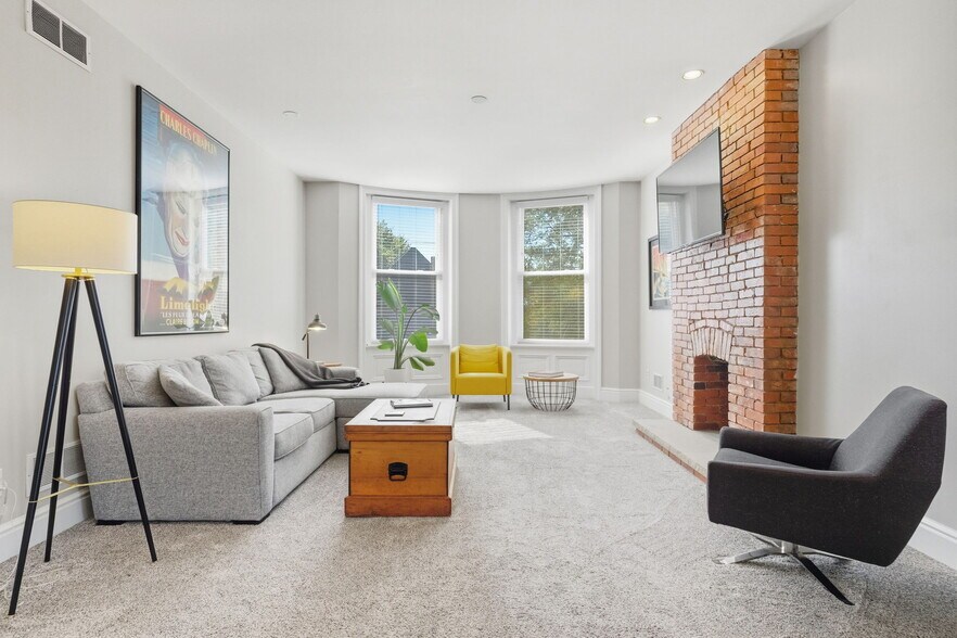 Building Photo - 480 Orchard Ave