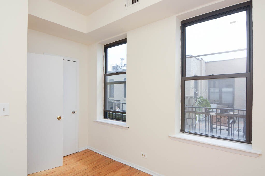 Building Photo - 2319 N Kedzie Blvd