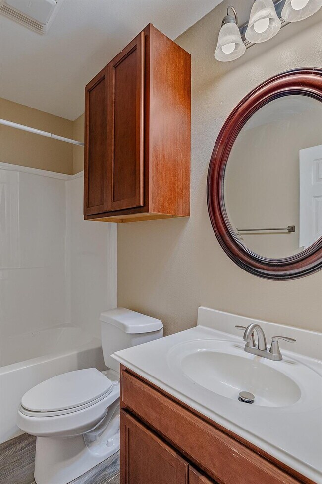 Building Photo - 2222 Shumark Trail