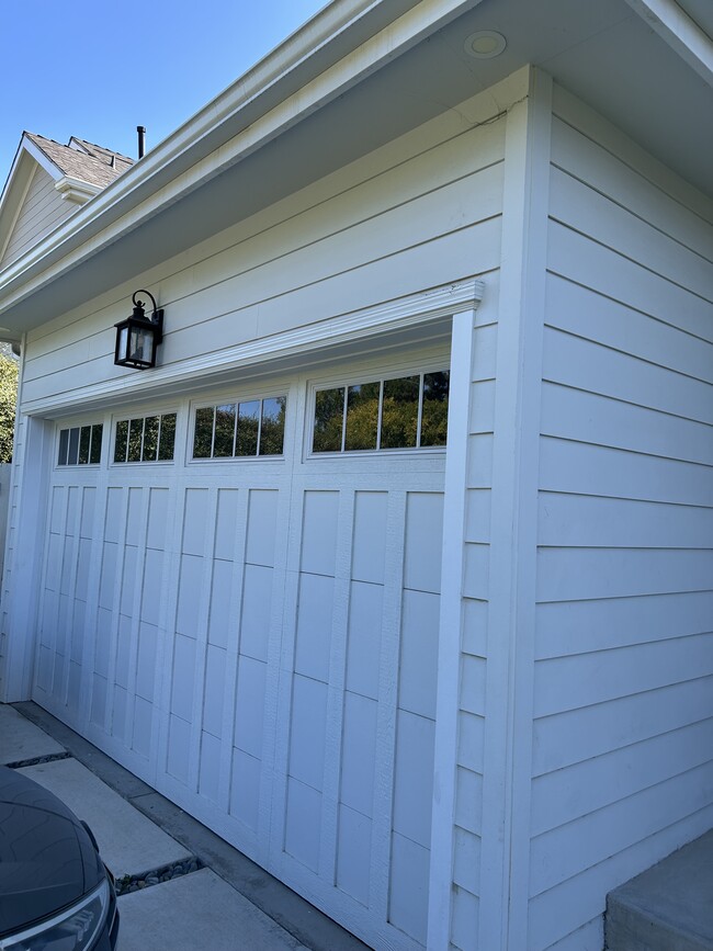 Building Photo - 12150 Dunoon Ln