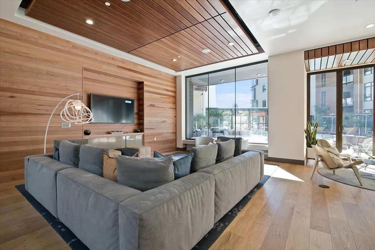 Building Photo - 1720 California 82-SI ID1039969P
