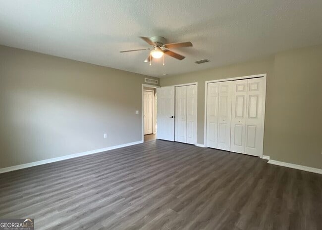 Building Photo - 405 Brooklet Cir