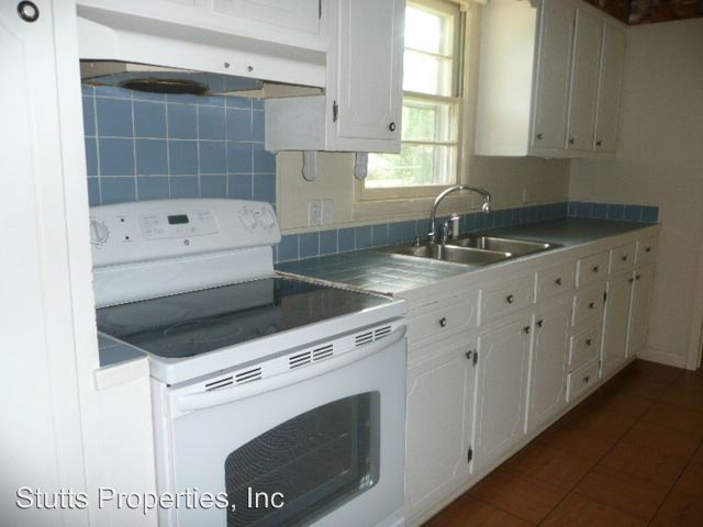 Building Photo - 3 br, 1.5 bath House - 2310 Cloyd Boulevard