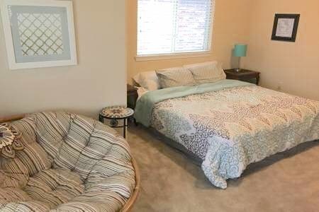 Building Photo - 3947 Amalfi Shores Ct