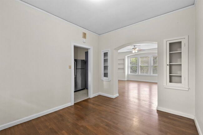 Building Photo - 436 Westmoreland St