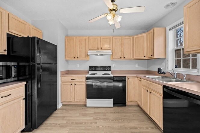 Building Photo - 2870 Preswood Pl
