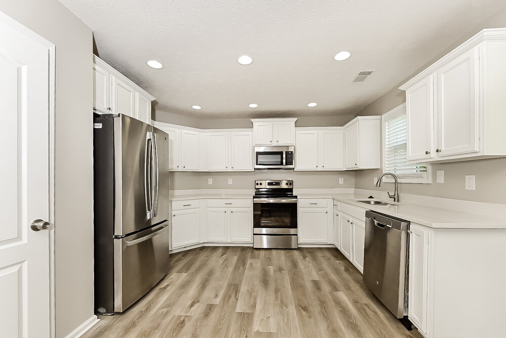 Building Photo - 129 Makenna Dr
