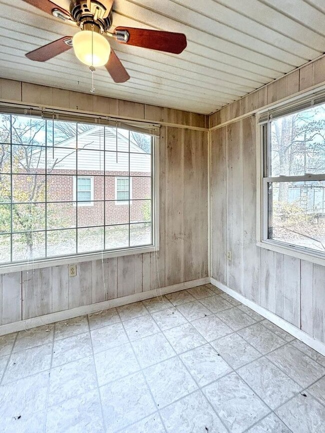 Building Photo - 7209 Galax Rd