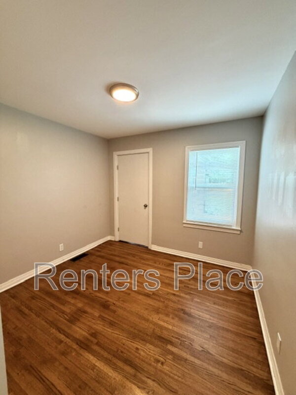 Building Photo - 4689 S Troost Ave