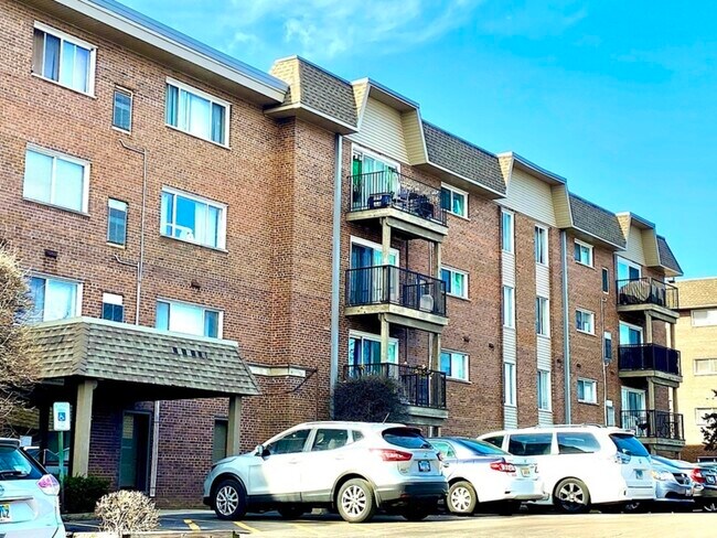 Primary Photo - 4500 Beau Monde Dr