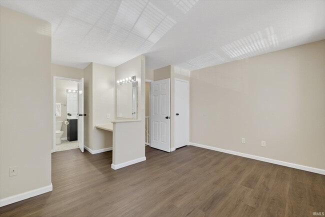 Building Photo - 2360 S Henderson St