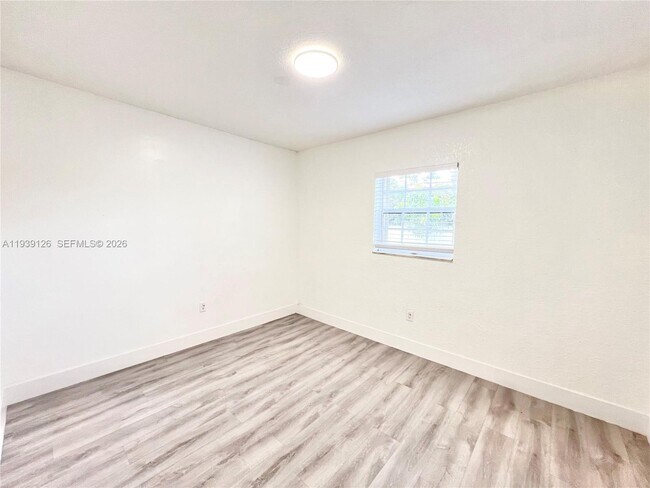 Building Photo - 19122 NW 36th Ave