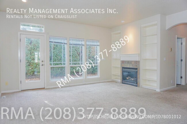 Building Photo - 2 Bedroom Townhouse in SE Boise off Broadw...