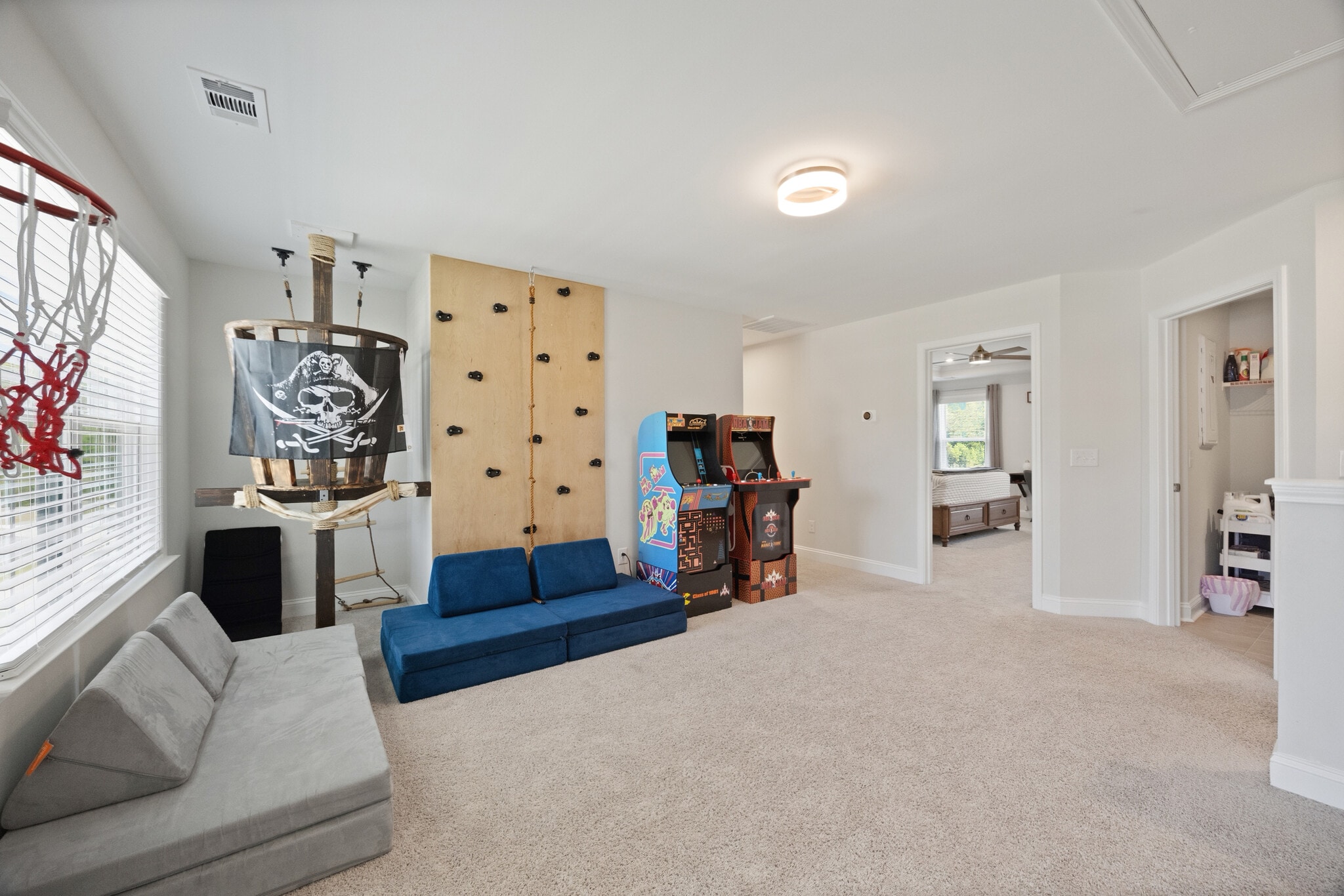 Building Photo - 268 Heron Creek Dr