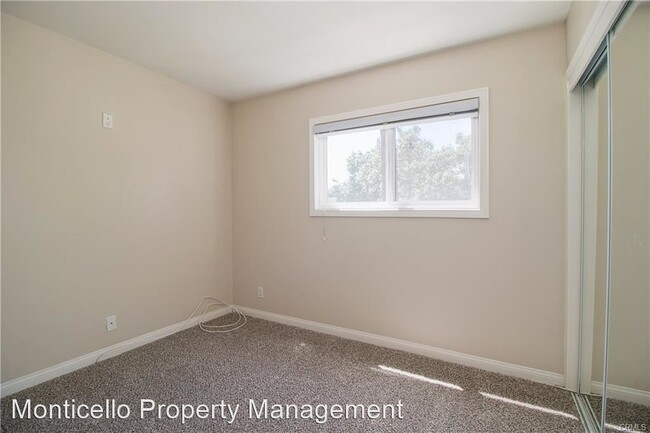 Building Photo - 4 br, 2.5 bath House - 21162 Surfwood Lane
