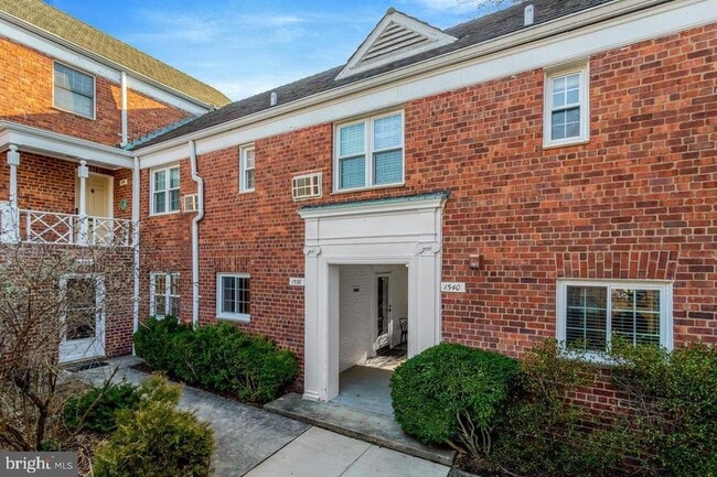 Building Photo - 1538 Mt Eagle Pl